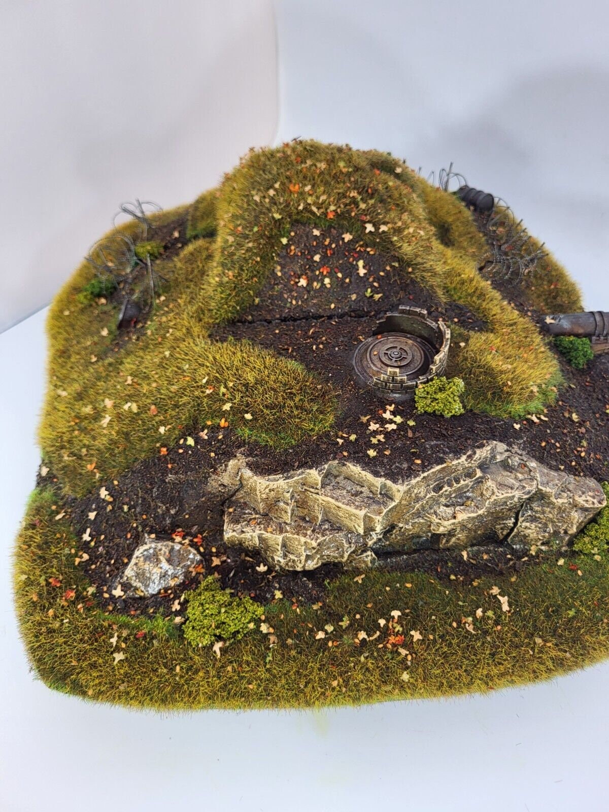 Hills with Fortifications for Modern & Sci-fi Wargaming